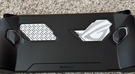 Mint
													Asus ROG Ally 7" - Z1 Extreme, White, 512 GB, 16 GB, Ryzen Z1 Extreme, photo 5 of 12