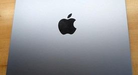 Mint
													Apple iPad Air 5th Gen - Unlocked, Purple, 64 GB, A2589, photo 2 of 7