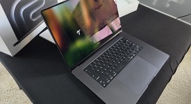 Good
													MacBook Pro Late 2023 (M3) - 16" - Apple M3 Pro 12-core, Black, 512 GB, 36 GB, 18-core GPU, photo 4 of 11