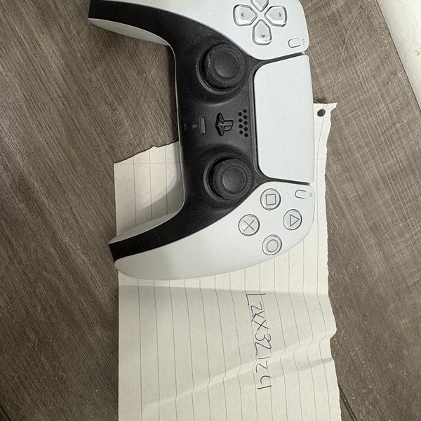 DualSense Wireless Controller - White