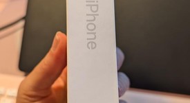 New
													Apple iPhone 17 Pro Max - Unlocked, Silver, 256 GB, A3257, photo 3 of 6