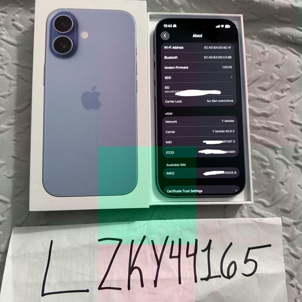 Apple iPhone 17 - Unlocked, 256 GB, Mist Blue, A3258