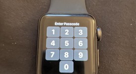 Mint
													Apple Watch Series 3 38mm - Unlocked, Black, A1860, Stainless, photo 4 of 9