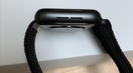 Mint
													Apple Watch Series 4 44mm - Gray, A1978 - GPS, Aluminum, photo 4 of 8