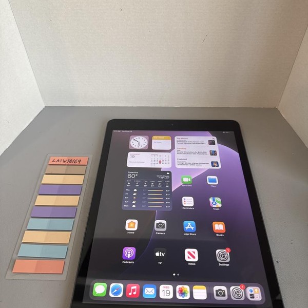Apple iPad (9th Gen) - Wi-Fi, 64 GB, Gray, A2602