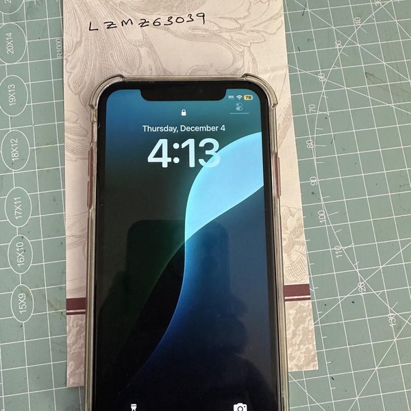 Apple iPhone Xr - Unlocked, 128 GB, Red, A1984