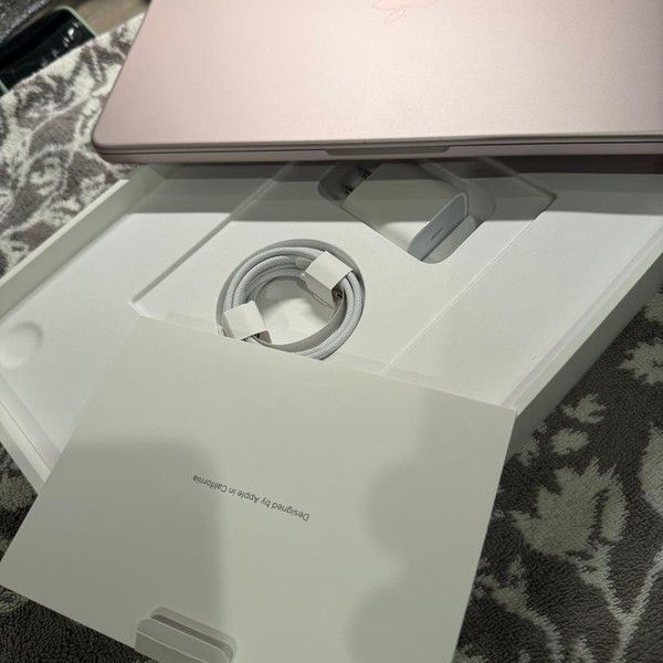 MacBook Neo 2026 - 256 GB, Blush, 8 GB, Apple A18 Pro