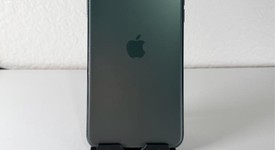 Good
													Apple iPhone 11 Pro Max - Unlocked, Green, 64 GB, A2161, photo 4 of 6