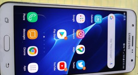 Good
													Samsung Galaxy J7 - Metro by T-Mobile, White, 16 GB, photo 2 of 8