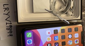 Mint
													Apple iPhone 11 Pro Max - Verizon, Gold, 64 GB, A2161, photo 2 of 6