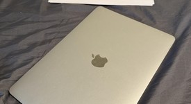 Fair
													MacBook Pro 2017 (With Touch Bar) - 13" - I5, Silver, 512 GB, 8 GB, photo 5 of 9
