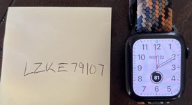 Mint
													Apple Watch SE 2nd Gen 44mm - Unlocked, Midnight, A2727 - Cellular, Aluminum, photo 1 of 8