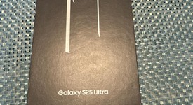 New
													Samsung Galaxy S25 Ultra - Unlocked, Black, 512 GB, 12 GB, SM-S938U1, photo 1 of 3