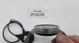 Fair
													Samsung Galaxy Watch5 Pro - Unlocked, Gray, 45mm, photo 4 of 4