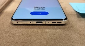 Mint
													OnePlus 13 - Unlocked, Midnight Ocean, 512 GB, 16 GB, photo 4 of 11