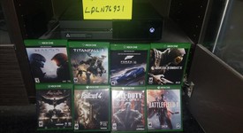 Good
													Xbox One (2013) - Black, 500 GB, photo 2 of 2