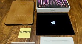 Mint
													Apple iPad Pro 12.9" 6th Gen 2022 - Wi-Fi, Gray, 1 TB, photo 2 of 13