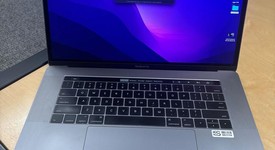Fair
													MacBook Pro 2016 (With Touch Bar) - 15" - Gray, 2 TB, 16 GB, photo 2 of 9