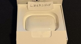 Used
													Apple AirPods Pro 2 - USB-C, photo 2 of 10