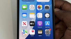 Good
													Apple iPhone Xr - Unlocked, White, 64 GB, A1984, photo 2 of 12