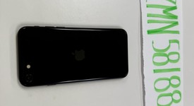 Mint
													Apple iPhone SE 3rd Gen 2022 - Unlocked, Midnight, 64 GB, A2595, photo 3 of 7