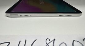 Mint
													Apple iPad 10th Gen - Wi-Fi, Silver, 256 GB, A2696, photo 5 of 10