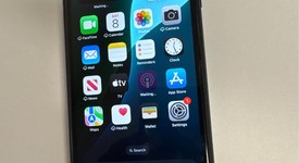 Good
													Apple iPhone Xr - Unlocked, Black, 128 GB, A1984, photo 1 of 11