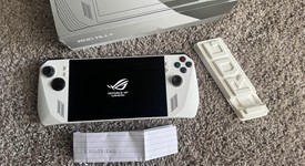 Mint
													Asus ROG Ally 7" - Z1 Extreme, White, 512 GB, 16 GB, Ryzen Z1 Extreme, photo 4 of 10