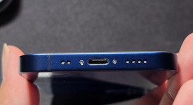 Good
													Apple iPhone 12 Mini - Unlocked, Blue, 64 GB, A2176, photo 5 of 13