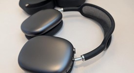 Used
													Apple AirPods Max - Gray, photo 3 of 8