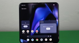 Mint
													Google Pixel 9 Pro Fold - Unlocked, Obsidian, 256 GB, GGH2X, photo 3 of 10