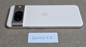 Mint
													Google Pixel 8 - Unlocked, Rose, 256 GB, 8 GB, G9BQD, Sub-6 5G, photo 3 of 6