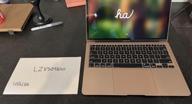 Good
													MacBook Air 2020 - 13" - I3, Gold, 256 GB, 8 GB, photo 3 of 14