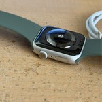 Good Apple Watch Series 5 44mm - Silver, A2093 - GPS, Aluminum