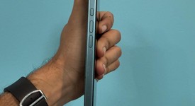 Good
													Apple iPhone 16 - Unlocked, Teal, 128 GB, A3081, photo 4 of 6