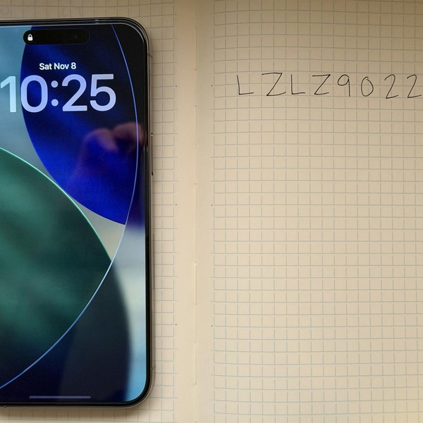 Apple iPhone 15 Pro Max - Unlocked, 1 TB, Natural, A2849