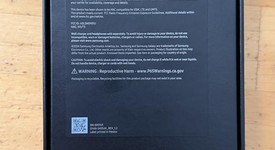 Mint
													Samsung Galaxy S22 - Unlocked, Black, 128 GB, 8 GB, SM-S901U1, photo 2 of 3