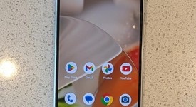 Mint
													Google Pixel 9 - Unlocked, Porcelain, 128 GB, 12 GB, G2YBB, photo 1 of 11