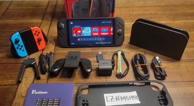 Mint
													Nintendo Switch 2 - Red & Blue, Standard, photo 4 of 4