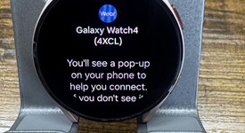 Good
													Samsung Galaxy Watch4 - Unlocked, Gold, 40mm, photo 5 of 5