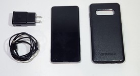 Mint
													Samsung Galaxy S10 Plus - Unlocked, Black, 128 GB, 8 GB, SM-G975U1, photo 2 of 5