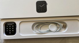 Good
													Apple Watch Series 6 44mm - Gray, A2292 - GPS, Aluminum, photo 3 of 7