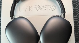 Used
													Apple AirPods Max - Gray, photo 2 of 9