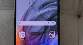 Good
													Motorola Razr (2024) - Unlocked, Gray, 256 GB, 8 GB, photo 1 of 7