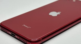 Good
													Apple iPhone SE 3rd Gen 2022 - Unlocked, Red, 128 GB, A2595, photo 5 of 7