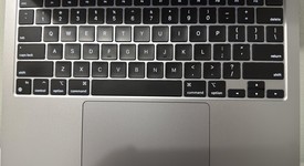 Good
													MacBook Air 2022 - 13" - Apple M2, Silver, 256 GB, 8 GB, photo 3 of 7