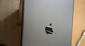 Good
													Apple iPad 8th Gen - Wi-Fi, Gray, 32 GB, A2270, photo 3 of 8