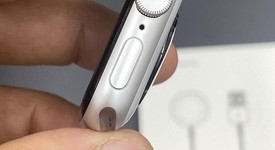Mint
													Apple Watch SE 2nd Gen 40mm - Silver, A2722 - GPS, Aluminum, photo 3 of 5