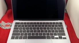 Mint
													MacBook Air 2025 (M4) - 13" - Apple M4, Sky Blue, 512 GB, 16 GB, photo 3 of 22