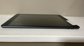 Mint
													Apple iPad 7th Gen - Wi-Fi, Gray, 32 GB, A2197, photo 3 of 9